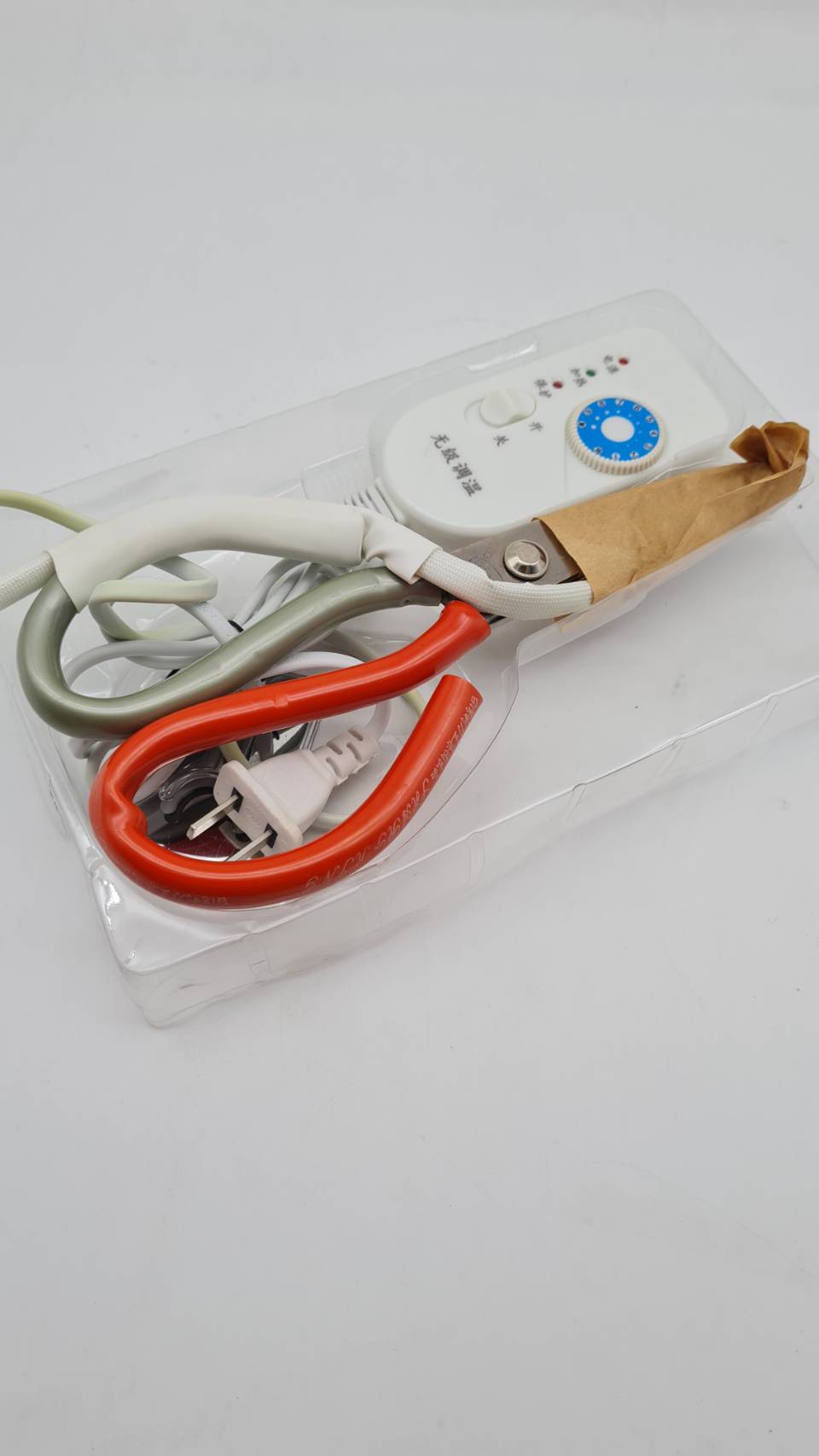 กรรไกรความร้อน Heat scissor เครื่องมือที่ช่วยให้การตัดผ้าของคุณเป็นเรื่องง่าย ขอบเรียบไม่รุ่ย