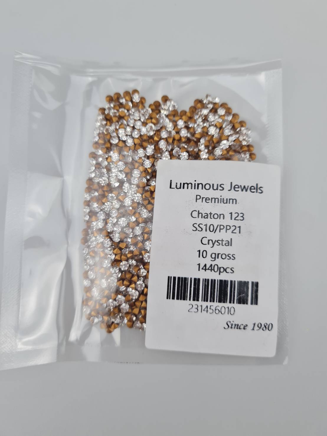 เพชรชวารอฟกี้ คริสตัล Luminous Austrian Crystal ก้นแหลมเกรดพรีเมี่ยมสำหรับงานเครื่องประดับตกแต่ง