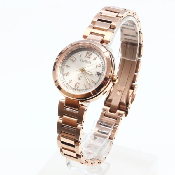 Citizen EC1118-51W นาฬิกาผู้หญิง Eco-Drive xC Happy Flight Radio Control Women's Watch