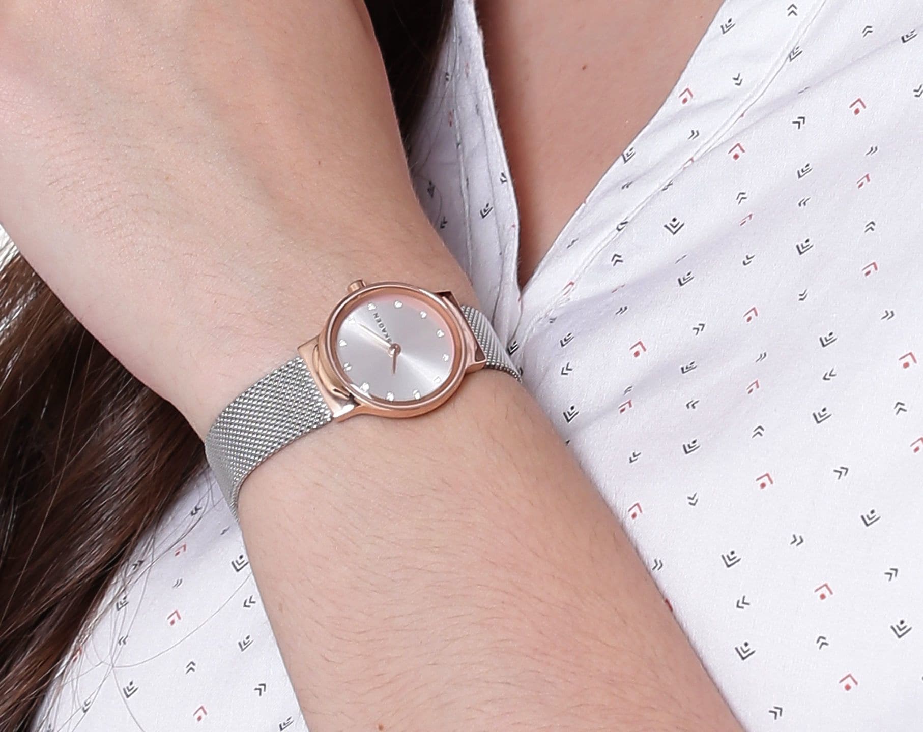 Skagen SKW2716 นาฬิกาผู้หญิง Skagen รุ่น SKW2716, Freja Two-Tone Steel-Mesh Quartz Women's Watch