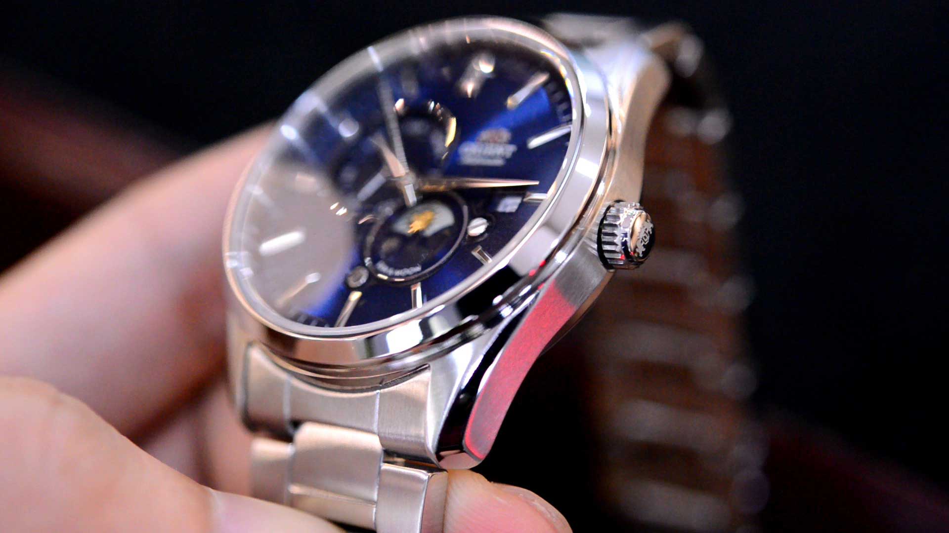 Orient RA-AK0303L00C นาฬิกาผู้ชาย Automatic Sun and Moon Men's Watch