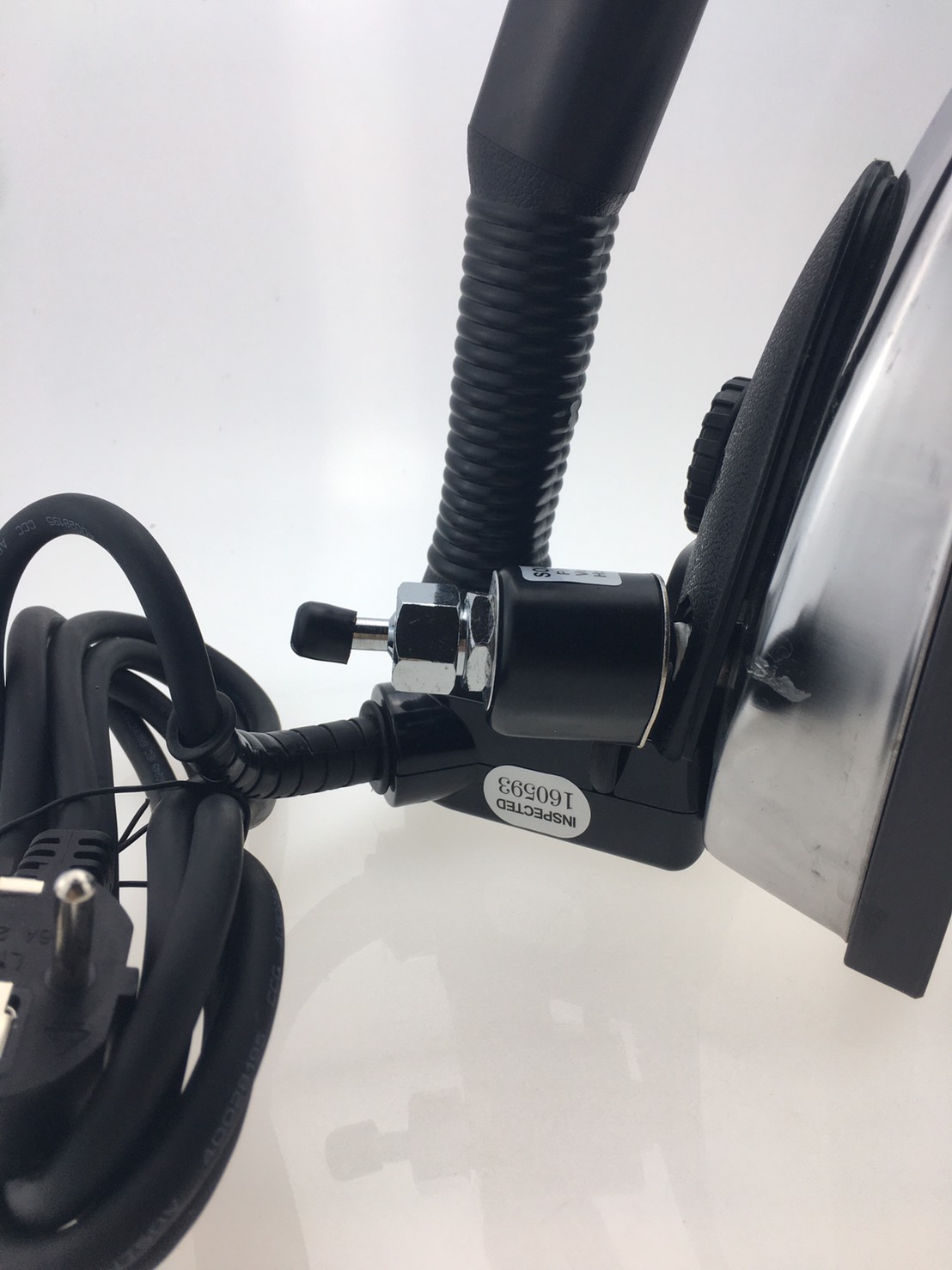 เตารีดไอน้ำอุตสาหกรรม (Electric Steam Iron ) รุ่น ES 94A /1000W.