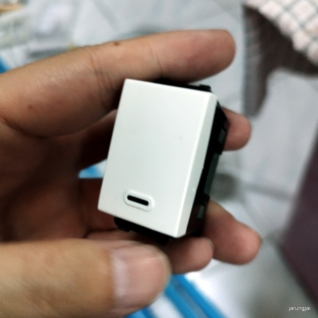 สวิทต์ฝัง สวิทซ์ไฟฟ้า สวิตย์พานาโซนิค panasonic weg-5001k