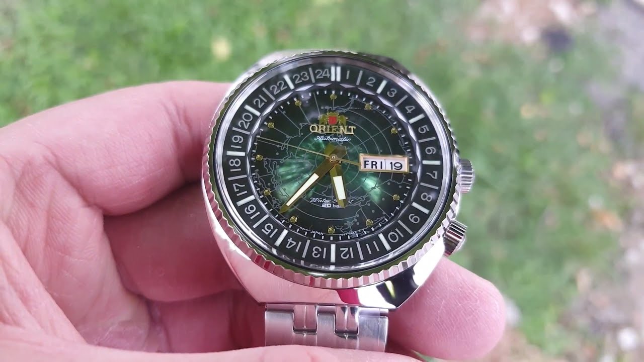 Orient RA-AA0E02E19B นาฬิกาผู้ชาย World Map Revival Automatic Men's Watch