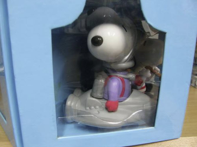 โมเดลสนูปปี้ (Snoopy) 6 แบบ ขนาด 7 นิ้ว (McDonalds)