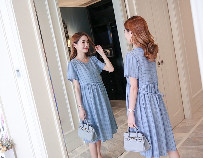 เดรสคลุมท้องสไตล์เกาหลี แขนสั้น ลายตรง ทรงระบาย มีเชือกปรับขนาดครรภ์ M L XL,XXL