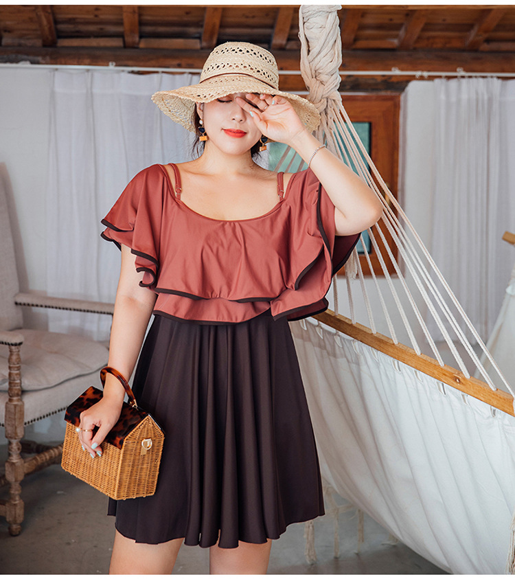 ชุดว่ายน้ำคนอ้วน 5xl ชุดเที่ยวทะเลพร้อมส่ง :ชุดว่ายน้ำไซส์ใหญ่แฟชั่นสีน้ำตาลแต่งระบาย มีกางเกงขาสั้นใส่ด้านในแบบสวย น่ารักมากๆจ้า:รอบอก40-48นิ้ว เอว36-46นิ้ว สะโพก40-52นิ้ว