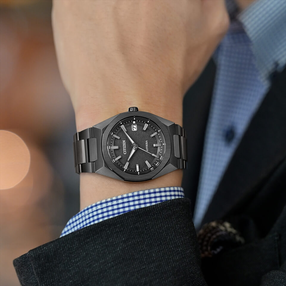 Citizen CB3045-61E นาฬิกาผู้ชาย Eco-Drive Attesa Titanium Radio-Controlled Made in Japan Men's Watch