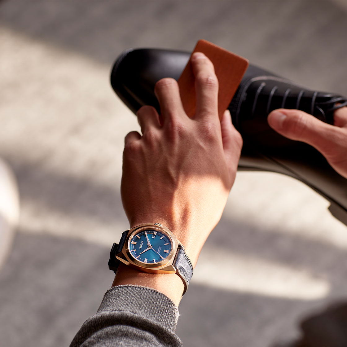 Citizen NB6012-18L นาฬิกาผู้ชาย Series8 Automatic Men's Watch