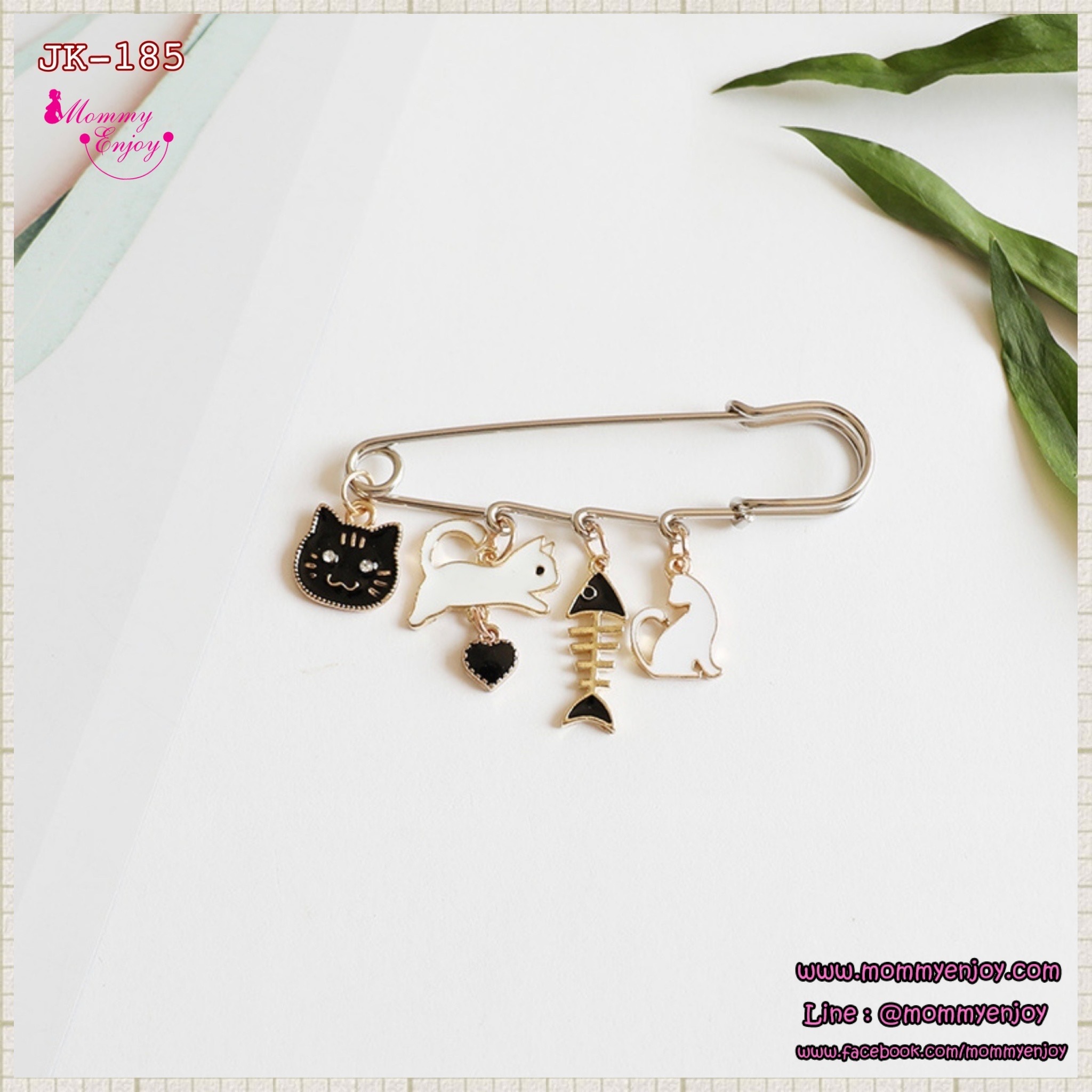 เข็มกลัดติดชุด เข็มกลัดคนท้อง ติดเพื่อความสวย หรือติดเพื่อความเชื่อก็ได้ น่ารักลงตัว เซตแมวน้อย