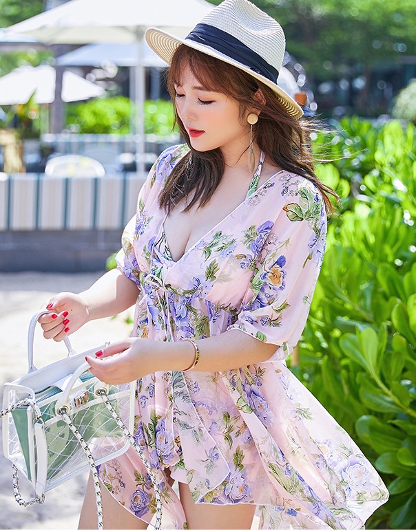 ชุดว่ายน้ำคนอ้วน5xl พร้อมส่ง: ชุดว่ายน้ำไซส์ใหญ่สีชมพูผูกคอแต่งลายดอกไม้ set 3ชิ้นมีบรา กระโปรงติดกางเกงและเสื้อคลุม แบบสวยน่ารักมากๆจ้า:บรารอบอก36-44นิ้ว เอว30-40นิ้ว สะโพก38-48นิ้ว เสื้อคลุมรอบอก32-48นิ้ว