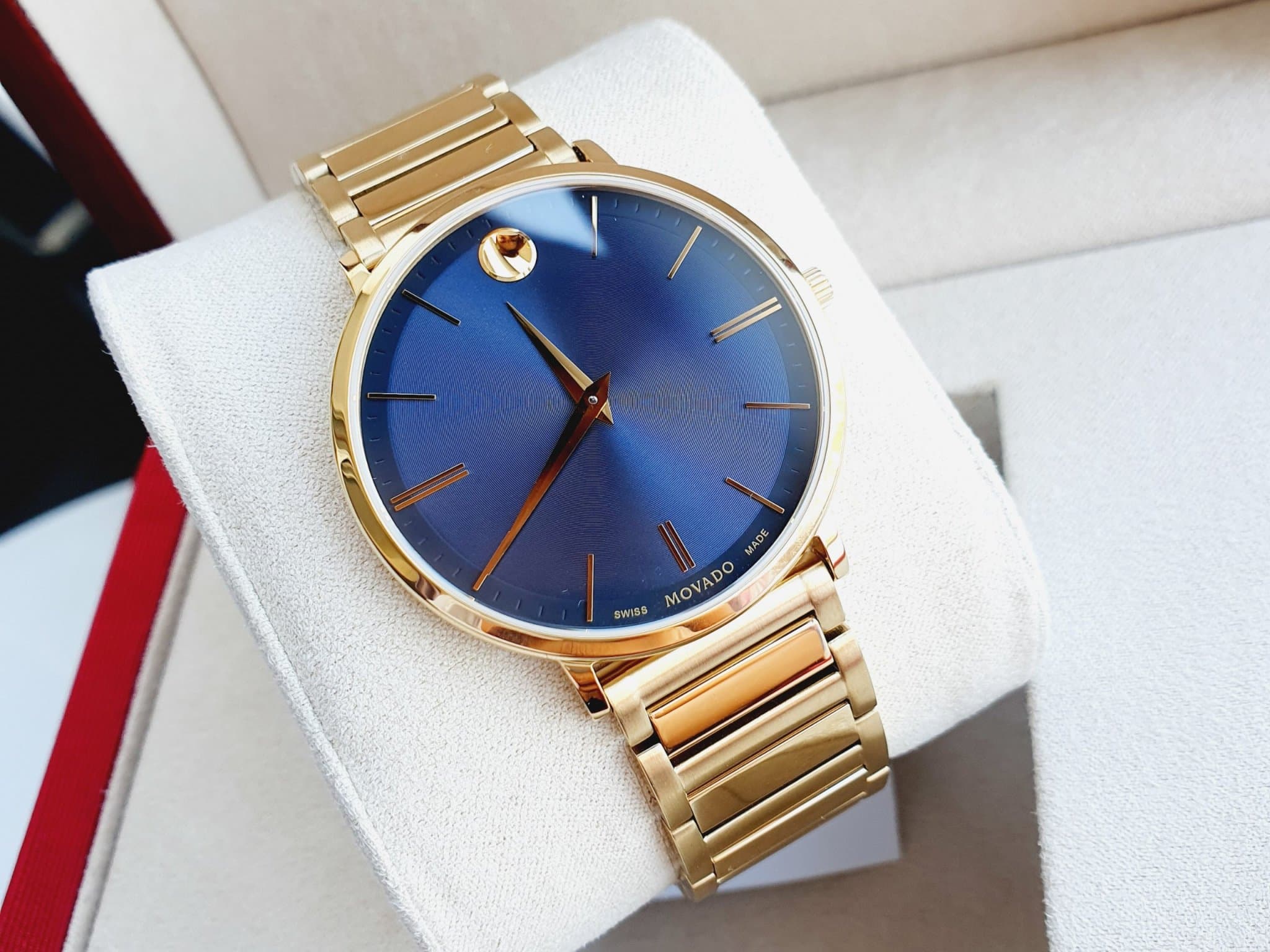 Movado 0607510 นาฬิกาผู้ชาย Ultra Slim Quartz Men's Watch