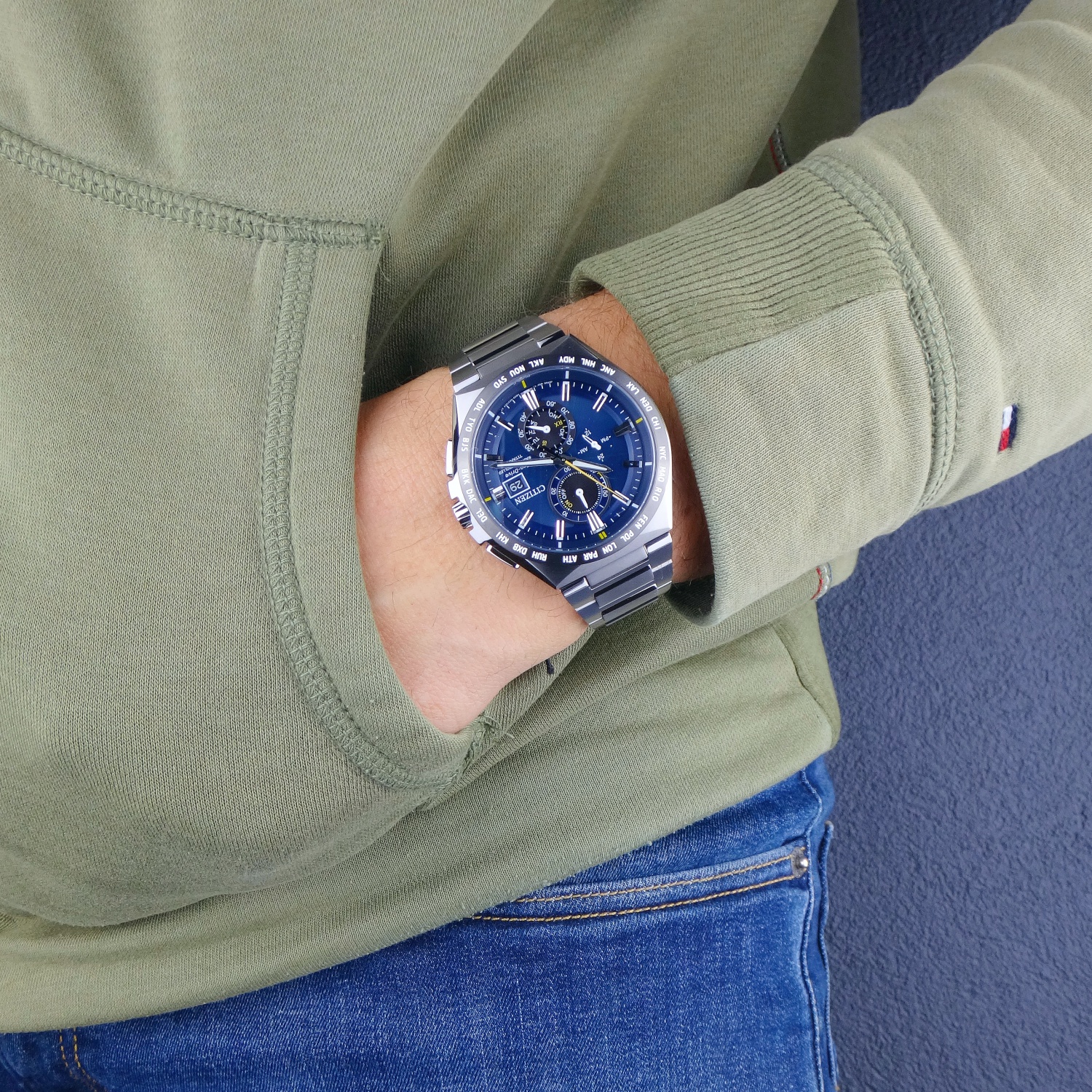 Citizen AT8234-85L นาฬิกาผู้ชาย Eco-Drive Radio Controlled Super Titanium Men's Watch