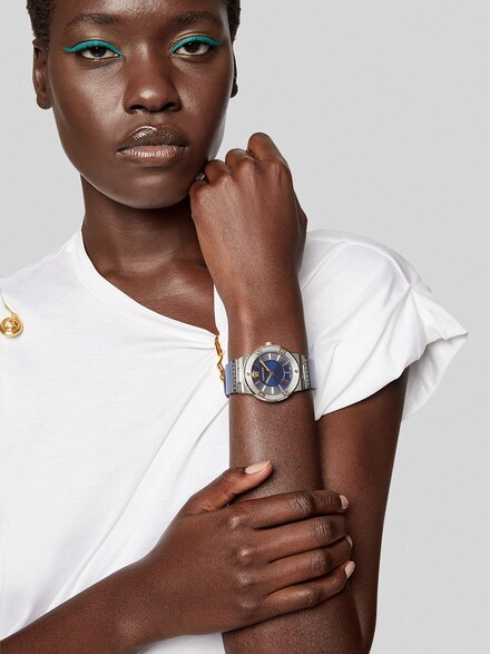 Versace VEVH00120 นาฬิกาผู้หญิง Greca Quartz Women's Watch