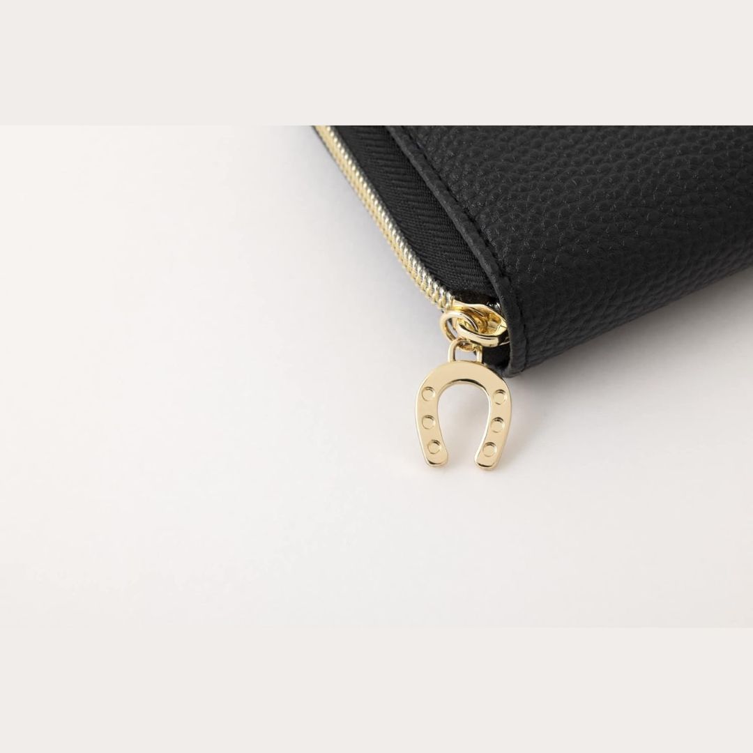 [PRE-ORDER] กระเป๋า a-jolie HAPPY Wallet กระเป๋านำโชค กระเป๋าสตางค์แบบยาว สีดำ ajolie ของแท้ นำเข้าจากญี่ปุ่น