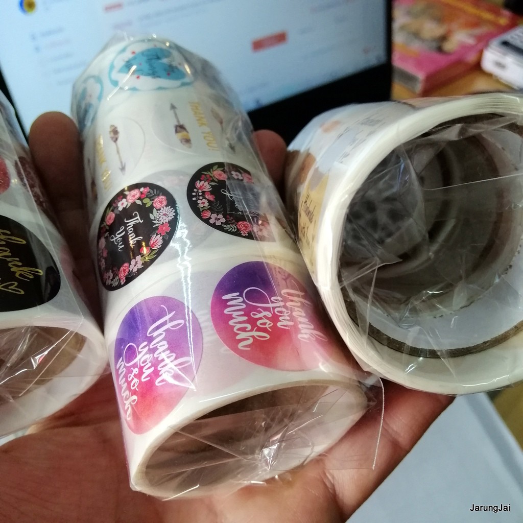 สติ๊กเกอร์ขอบคุณ ขนาดเล็ก จำนวน 100 ดวง thank you sticker คละลาย