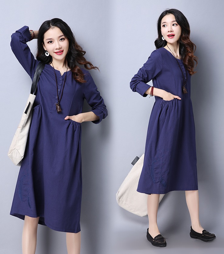 เดรสคลุมท้องแฟชันแขนยาว ผ้าลินิน เนื้อดี ใส่สบายไม่ร้อน มีกระเป๋าข้าง ด้านล่างปักลายนกบิน แต่งกระดุม M L XL,XXL