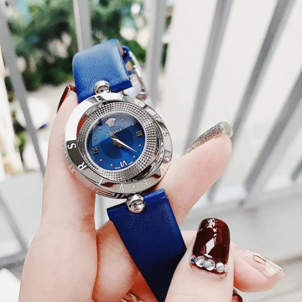 Versace VE7900220 นาฬิกาผู้หญิง Eon Quartz Women's Watch