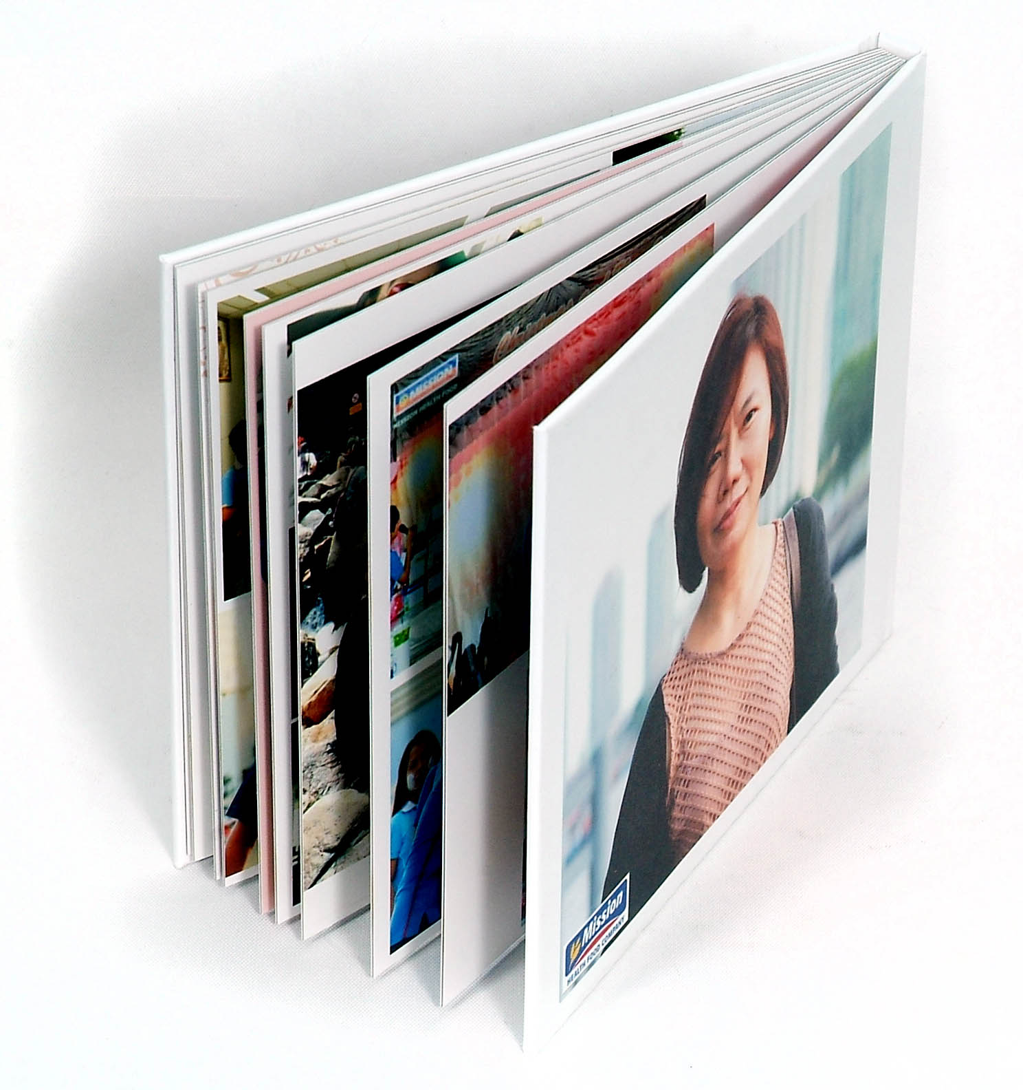 ของขวัญวันเกษียณ PhotoBook ขนาด 8x10 นิ้ว แนวตั้ง 20หน้า ปกแข็งพิเศษ เคลือบร้อน