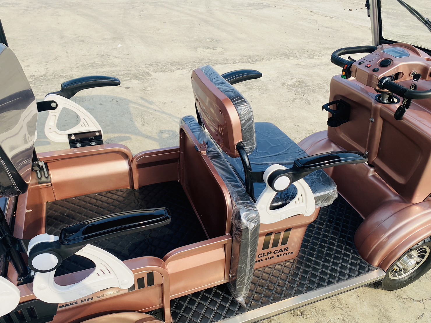 รถไฟฟ้า 4 ล้อ 4-5 ที่นั่ง รุ่น M-01T ยี่ห้อ CLP CAR ขับแฮนด์บิด สีชมพูพิ้งค์โกลว์