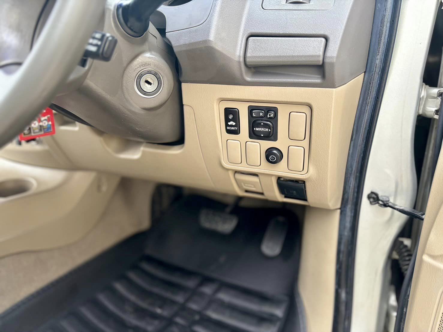 Toyota Hilux Vigo Double Cab 3.0G 4WD AT 2010