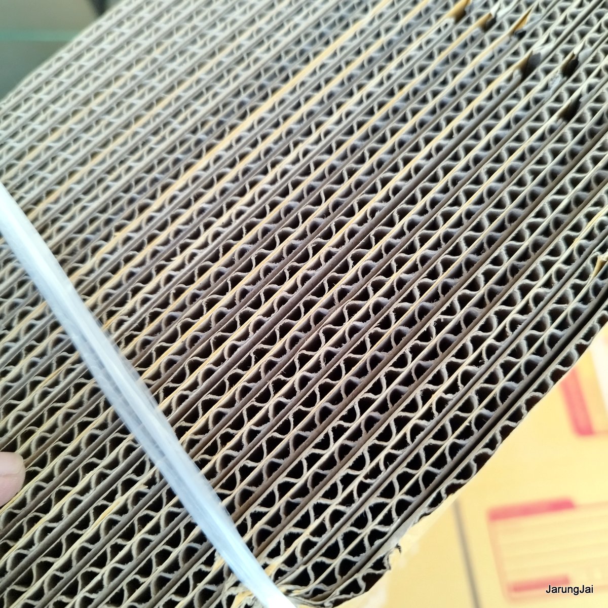 กล่องพัสดุ ขนาด F จำนวน 20 ใบ กล่องพัสดุศรีสะเกษ