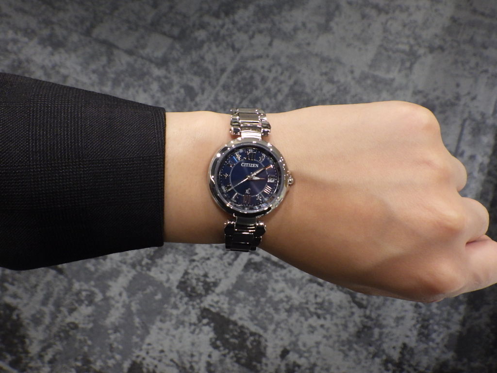 Citizen EC1030-50L นาฬิกาข้อมือผู้หญิง Eco-Drive xC Happy Flight Radio-Controlled World Time Japan Made Women's Watch