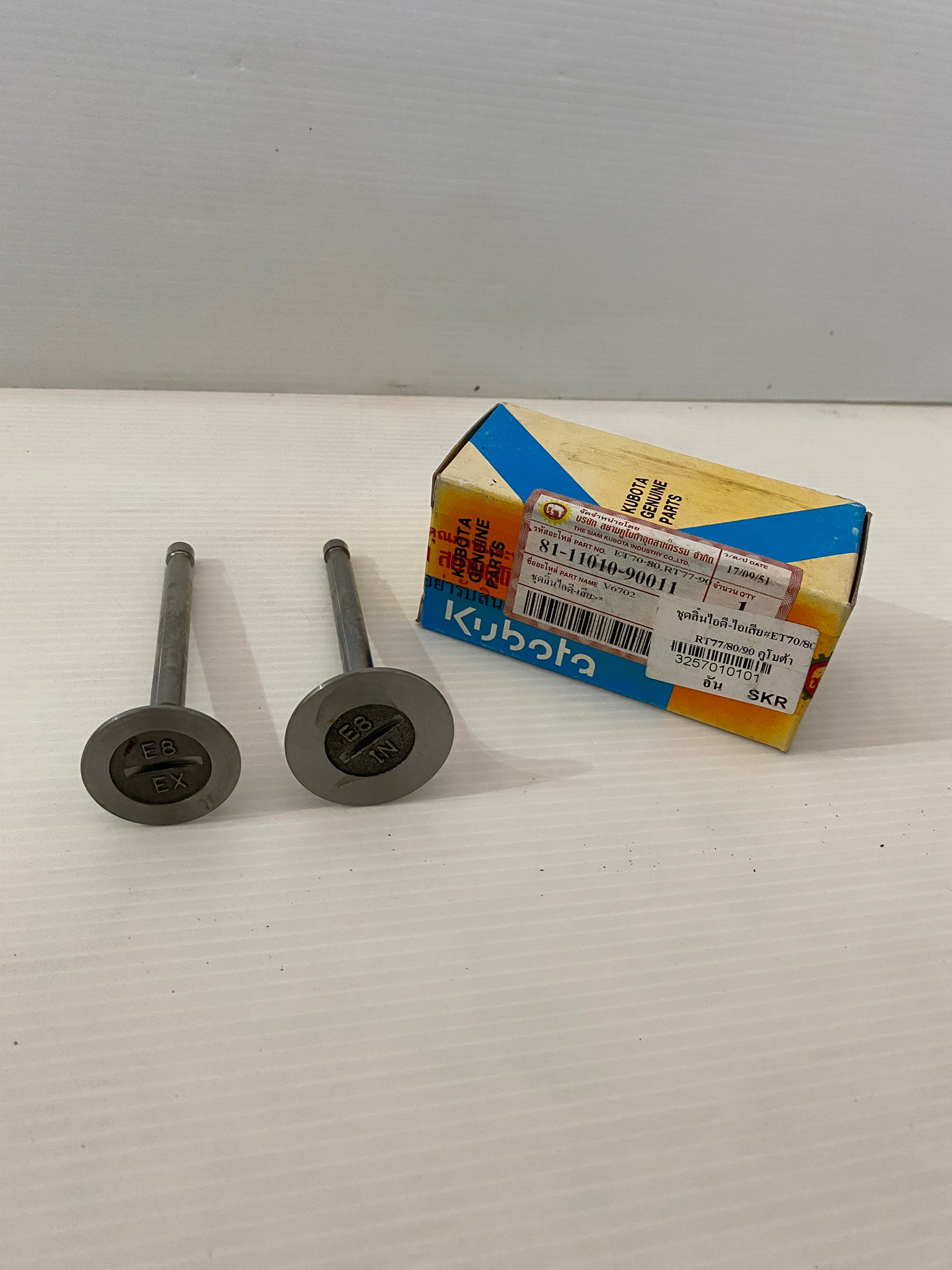 ชุดลิ้นไอดี-ไอเสีย คูโบต้า ET70/80,RT77/80/90 ET95-115,RT100P-120P
