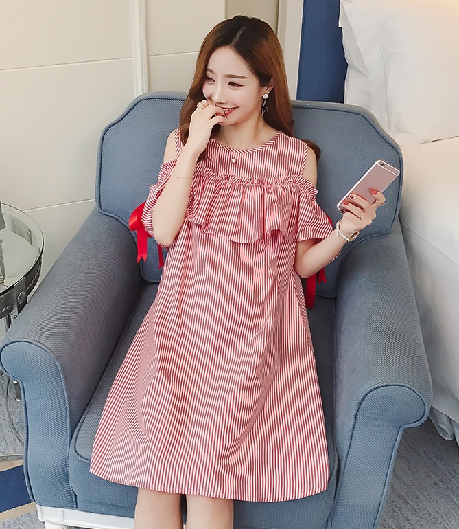 เดรสคลุมท้องแฟชั่นเปิดไหล่ มีเชือกผูกที่แขน รอบท้องใหญ่ใส่ได้ถึงคลอด มีเชือกผูก M L XL,XXL