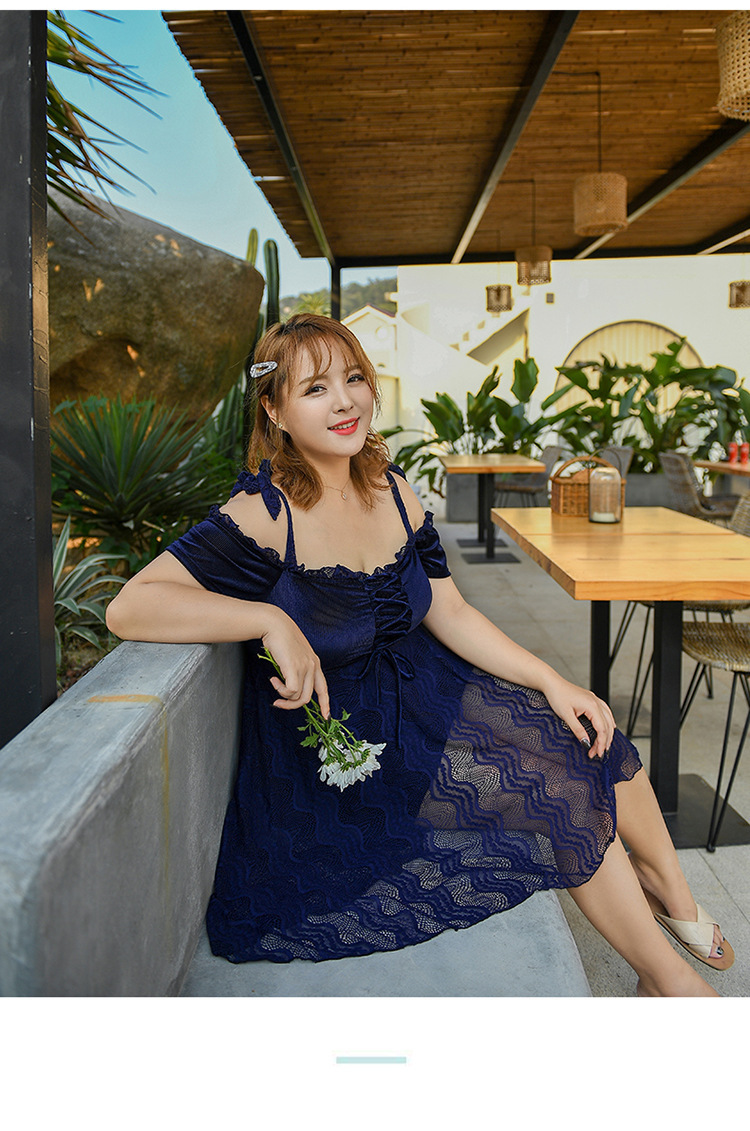 ชุดว่ายน้ำคนอ้วน วันพีช6xl พร้อมส่ง :ชุดว่ายน้ำไซส์ใหญ่เที่ยวทะเลสีน้ำเงินเว้าไหล่ผูกโบว์ มีกางเกงขาสั้นใส่ด้านใน แบบสวยน่ารักมากๆจ้า : รอบอก 42- 54 นิ้ว -เอว40 - 48 นิ้ว -สะโพก44- 56 นิ้ว