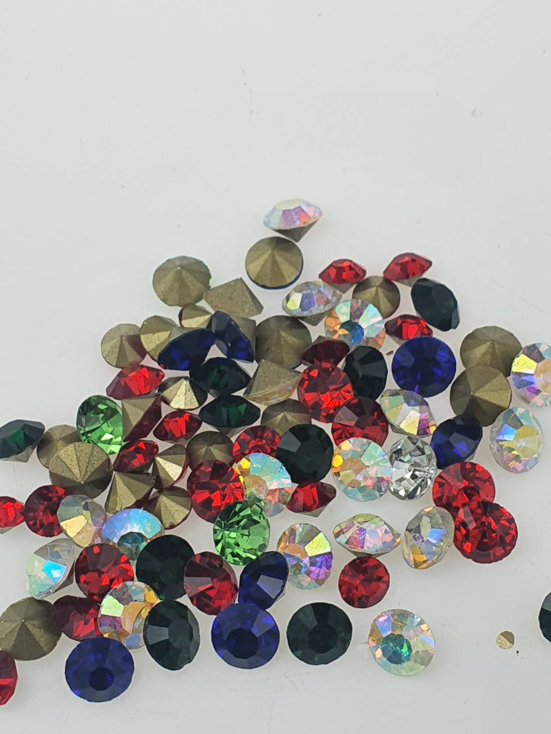 เพชรคริสตัลก้นแหลมขนาด 8 มิลลิเมตร (SS38) เพชรคริสตัลสำหรับงานเครื่องประดับ Crystal จำนวน 288 เม็ด