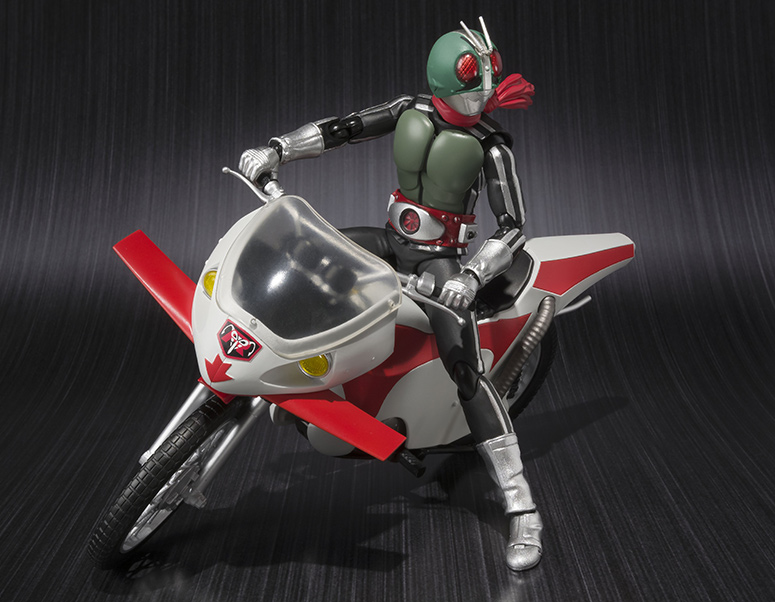 S.H.Figuarts Masked Rider V1 & New Cyclone