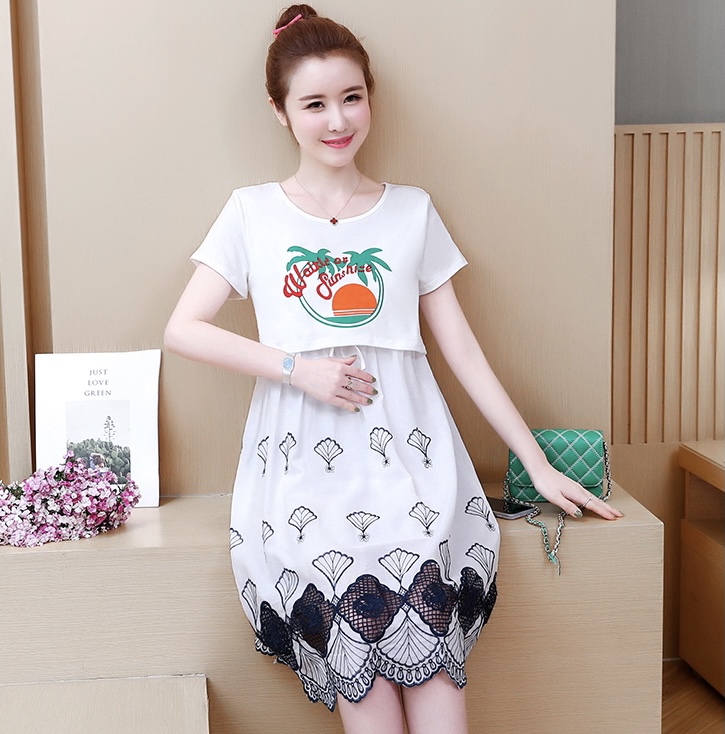 ชุดคลุมท้องเปิดให้นม ผ้าฝ้าย เปิดให้นมสะดวก คอกะลาสี แต่งด้วยโบว์ที่หน้าอก น่ารักมากค่ะ M L XL XXL