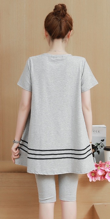 ชุดเสื้อ+กางเกงคนท้อง แบบ4ส่วน เสื้อทรงบาน ลายน่ารัก กางเกงมีสายปรับขนาดภรรภ์ M,L,XL,XXL