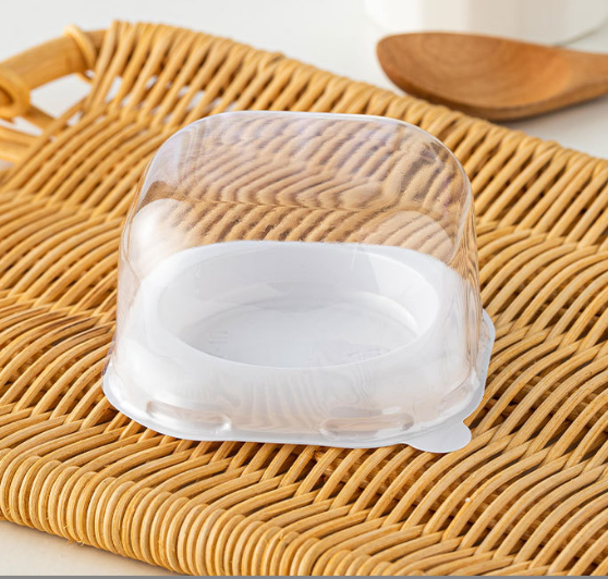 ถาดพลาสติกพร้อมฝาโดม ฝาเหลี่ยม ขนมไหว้พระจันทร์ ขนมเปี๊ยะ แพ็คละ 45-50 ใบ