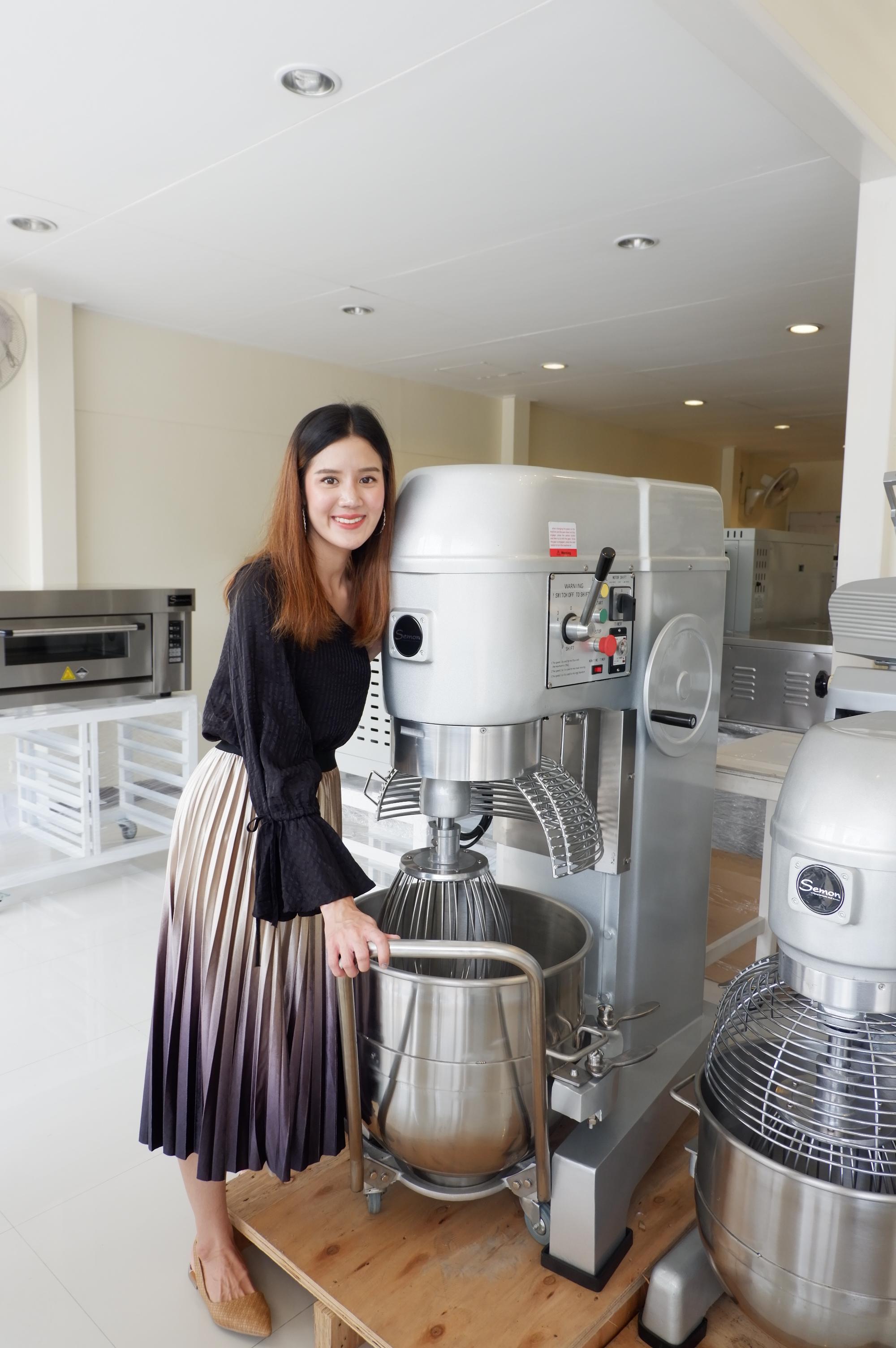 เครื่องผสม 60ลิตร 3หัวตี