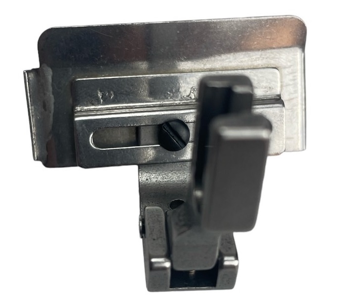 ตีนผีใส่เทป ขนาด 10มิลลิเมตร ถึง 25มิลลิเมตร สำหรับจักรอุตสาหกรรมเข็มเดี่ยวปรับขนาดได้ตามความกว้างของ เทปหรือลูกไม้