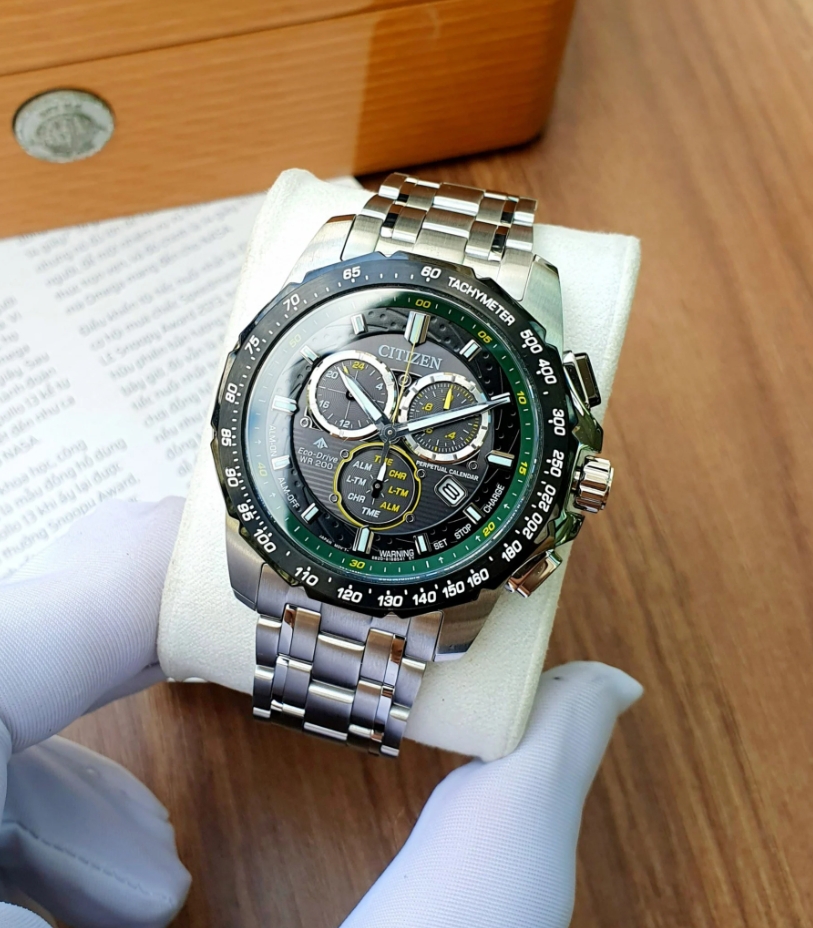 Citizen BL5578-51E นาฬิกาผู้ชาย Promaster MX Perpetual Calender Eco-Drive Men's Watch