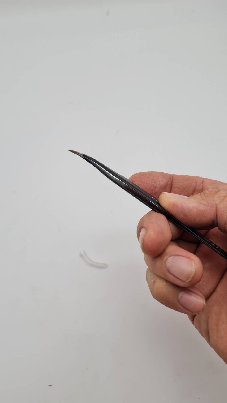 Tweezer แหนบเอนกประสงค์สำหรับใส่ด้ายสำหรับจักรโพ้ง อุตสาหกรรม ปากแหนบคม จับเส้นด้ายได้ แน่น เหมาะสำหรับ ช่าง เย็บผ้า