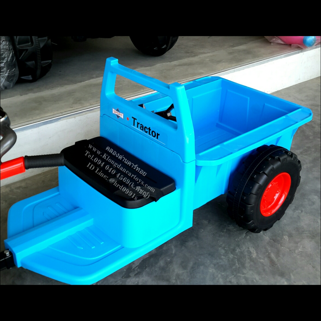 รถเด็กแทคเตอร์ไถนาแบตเตอรี่(รับน้ำหนักได้90โล, ท้ายมีที่นั่งเสริม,ปรับเลื่อนที่นั่งได้3ระดับ, มีเสียงเครื่องรถไถ เล่นUSBได้ มีเพลงในตัว และมีไฟ มีกล่องเก็บของ วิ่งได้จริง กะบะกว้างมาก) งานพลาสติกอย่างดีเงางาม