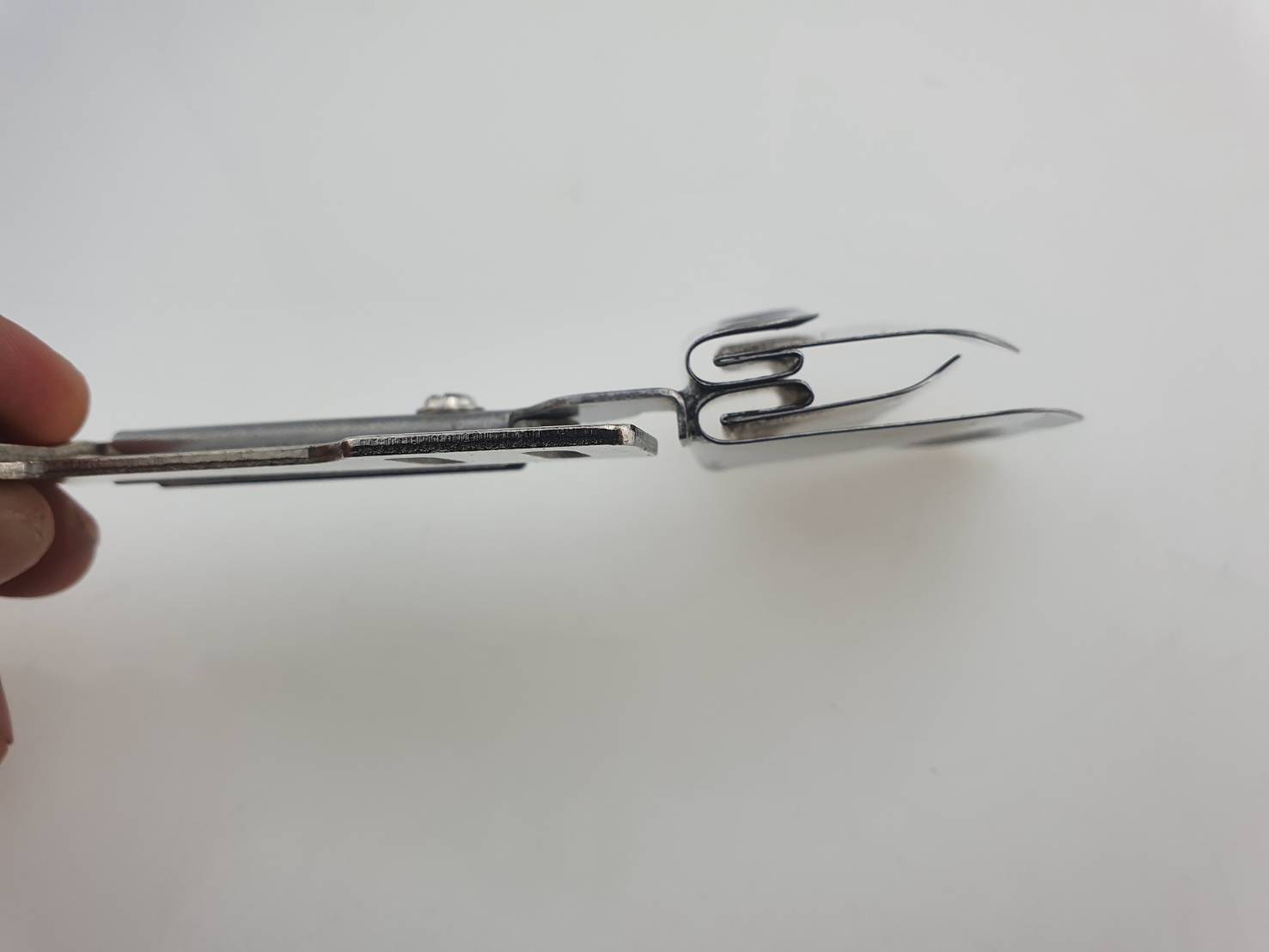 ซองเย็บประกบผ้าสองชิ้นสำหรับจักรอุตสาหกรรมเข็มเดี่ยวใช้ทำสายกระเป๋า เย็บหมอน