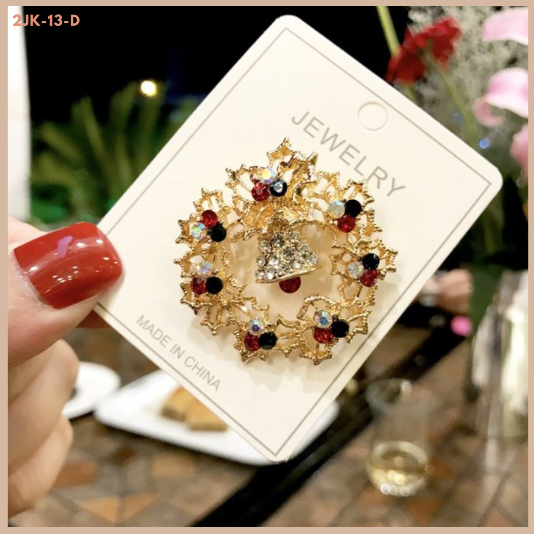 เข็มกลัดติดชุด ติดเพื่อความสวย หรือติดเพื่อความเชื่อก็ได้ น่ารักลงตัว เซต คริสต์มาส