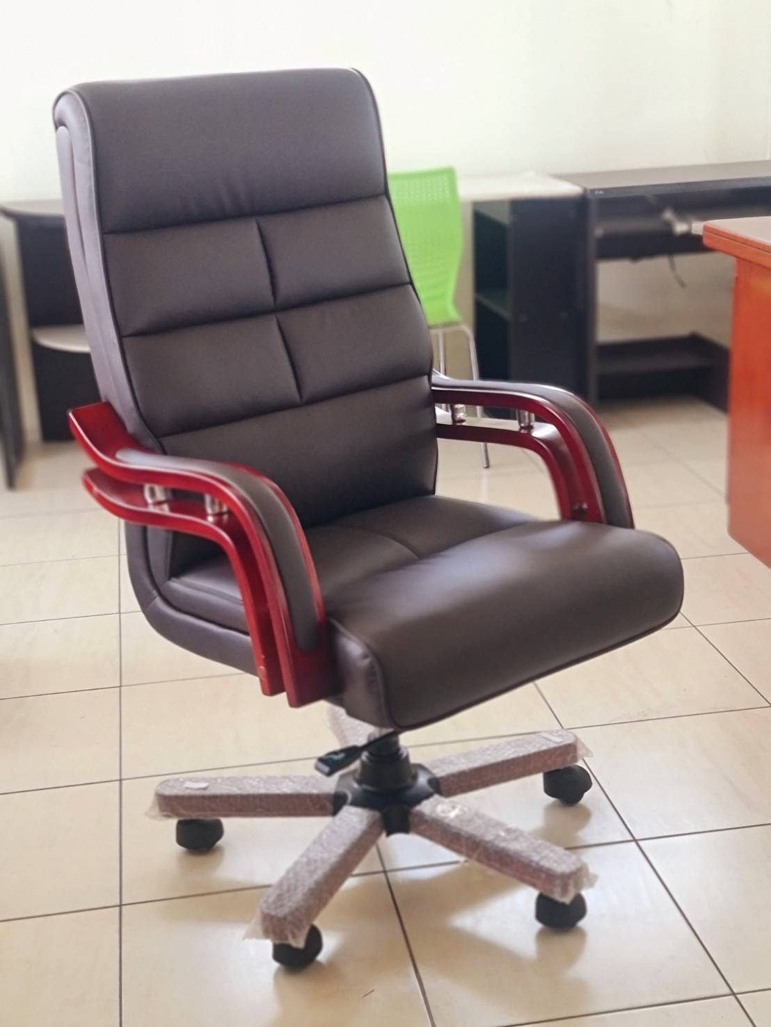 เก้าอี้ผู้บริหาร เชค