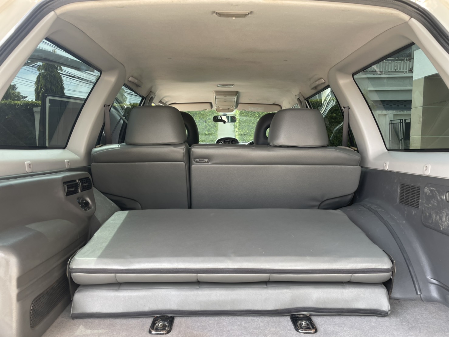 Mitsubishi G-Wagon 2.8GLS 4WD Turbo AT 2004