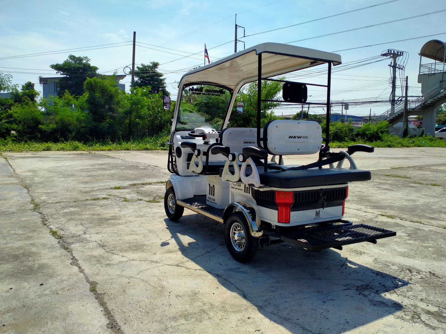 รถไฟฟ้า 4 ล้อ 6 ที่นั่ง (คนไซส์ใหญ่) รุ่น M-01ฺB BIG PLUS ยี่ห้อ CLP CAR ขับแฮนด์บิด