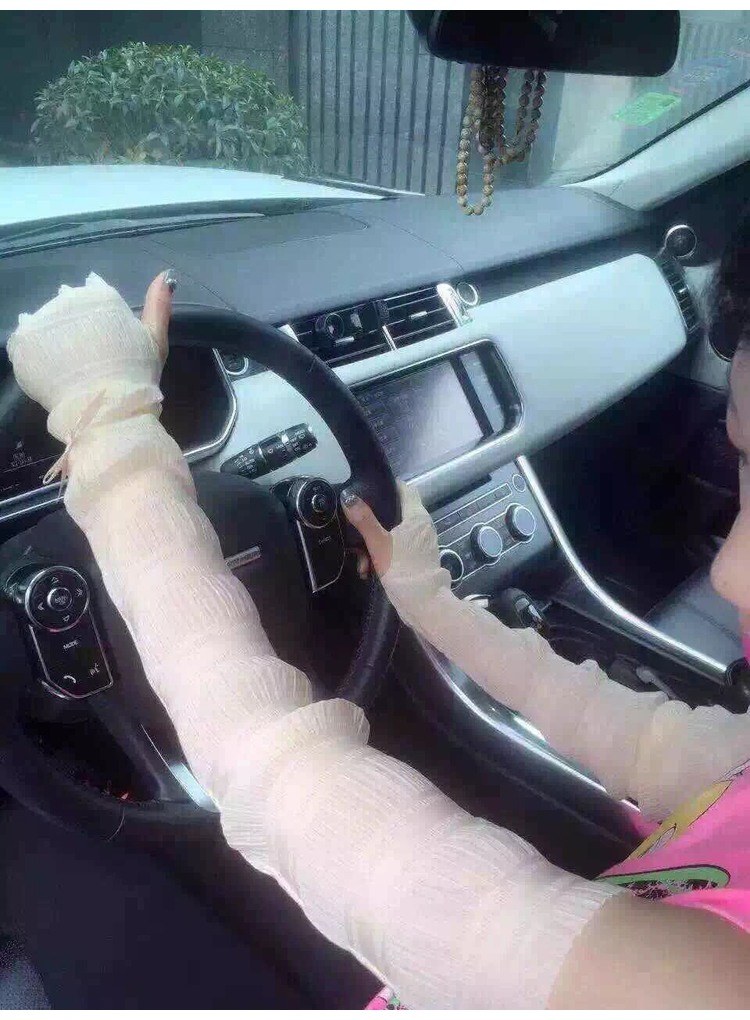 ถุงมือใส่ขับรถพร้อมส่ง : ถุงมือแฟชั่นใส่ขับรถสีขาว ใส่ขับรถกันแสงแดด แบบน่ารักๆจ้า