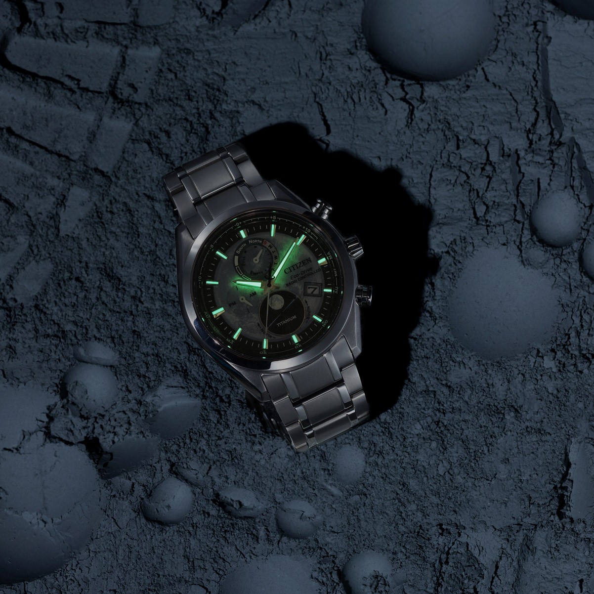 Citizen BY1010-81H นาฬิกาผู้ชาย Eco-Drive Tsuki-yomi Radio-Controlled Men's Watch