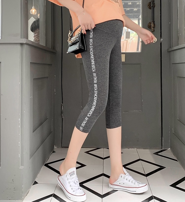 เลคกิ้งคนท้องขายาว ผ้านิ่ม มีแถบลายอักษร ขา4ส่วน ใส่สบาย มีสายปรับขนาดครรภ์ มี3 สี M,L,XL