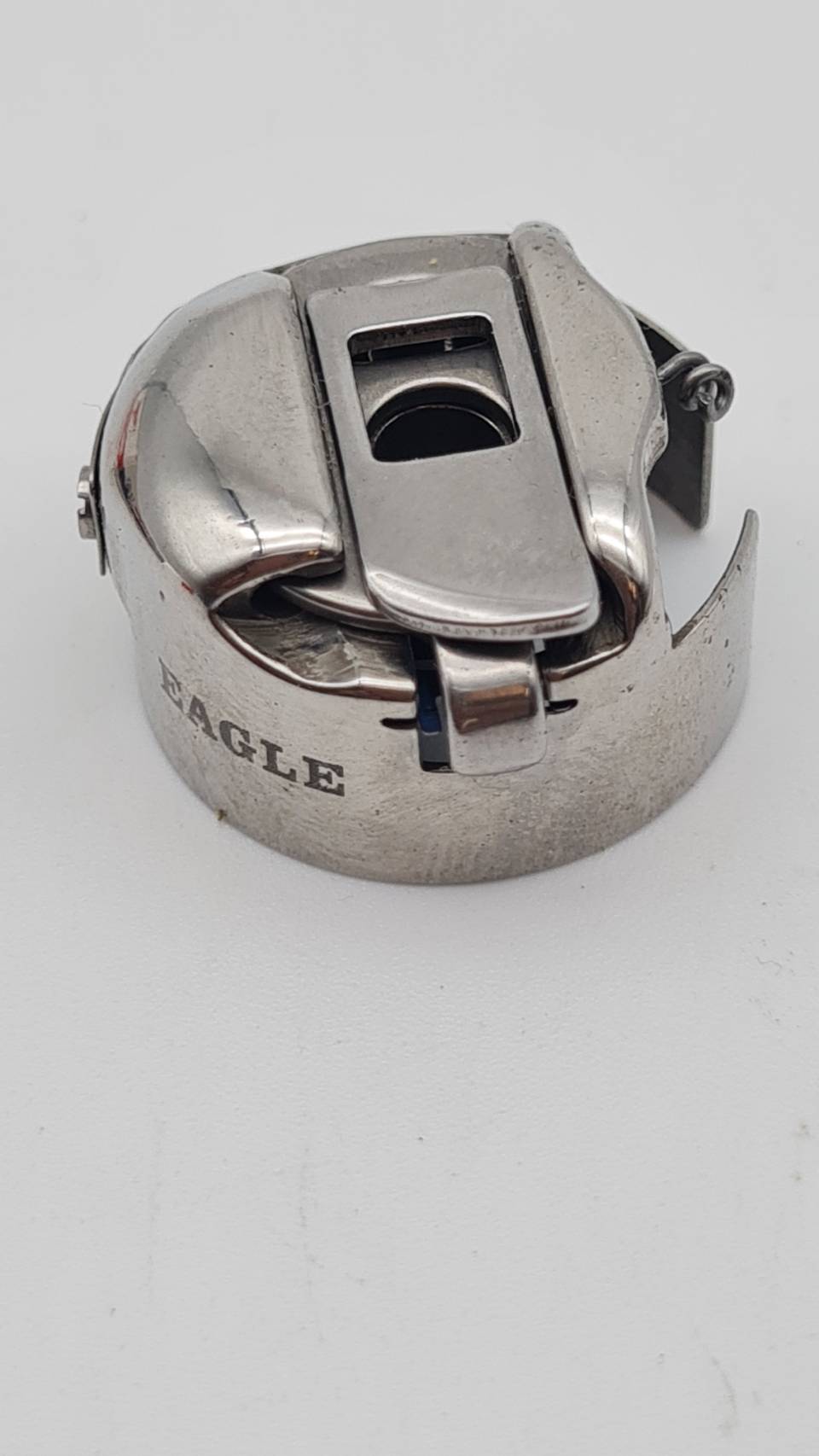 กะโหลกจักรสำหรับจักรปักคอมพิวเตอร์ Bobbin case ใช้งานได้อย่างดีเยี่ยม ลดอาการด้ายกระโดน กะโหลกจักรขนาดมาตรฐาน