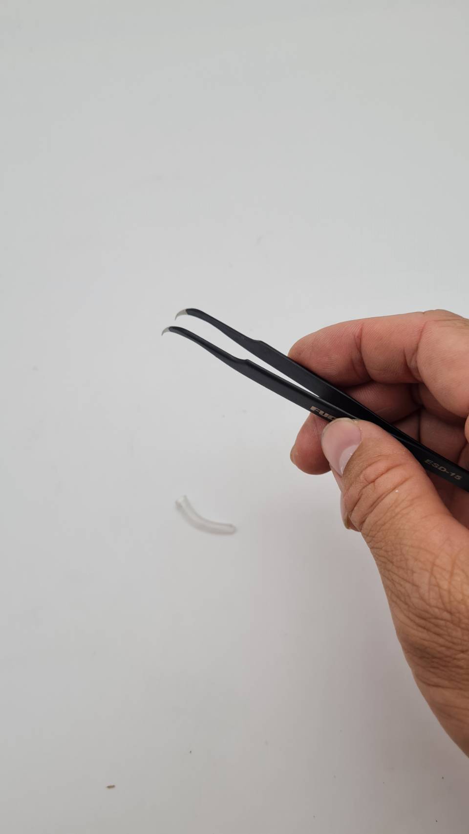 Tweezer แหนบเอนกประสงค์สำหรับใส่ด้ายสำหรับจักรโพ้ง อุตสาหกรรม ปากแหนบคม จับเส้นด้ายได้ แน่น เหมาะสำหรับ ช่าง เย็บผ้า